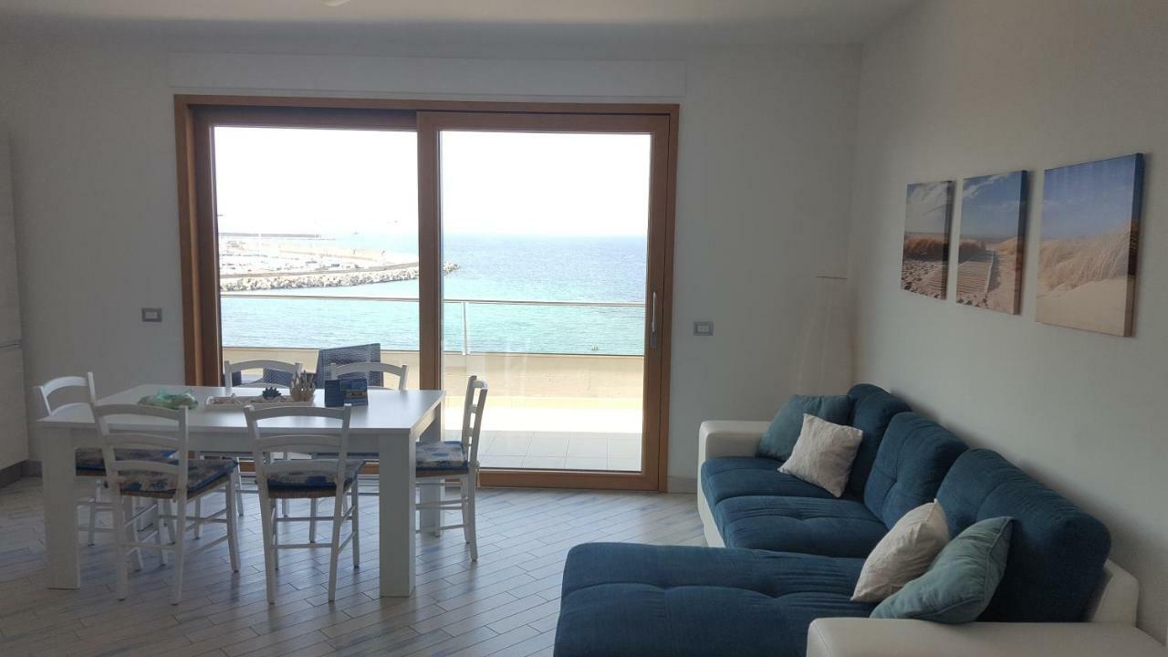 Casa Vacanze Lungomare Porto Torres Extérieur photo